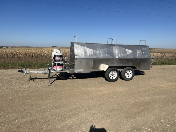 Model 1240GSS Towable Gas Grill – Stainless - Image 5