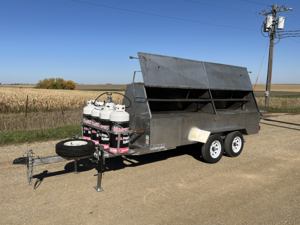 Model 1240GSS Towable Gas Grill – Stainless - Image 11