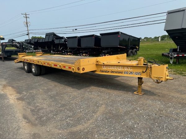 2002 Eager Beaver 8.5X24 Deckover Equipment Trailer – Air Brakes