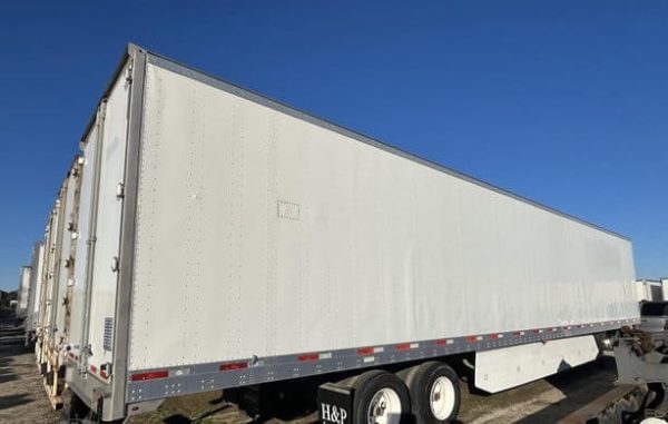 2015 UTILITY 53 4000D-X COMPOSITE