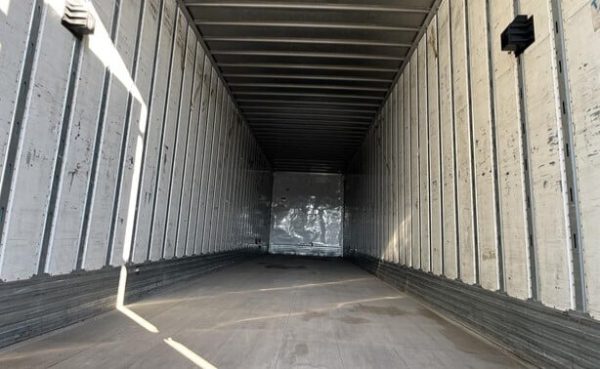 2015 UTILITY 53 4000D-X COMPOSITE FOR SALE - Image 8