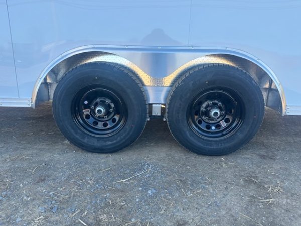 Cargo Pro 8.5 x 20 Aluminum V-Nose Enclosed Car Trailer – XLT - Image 8