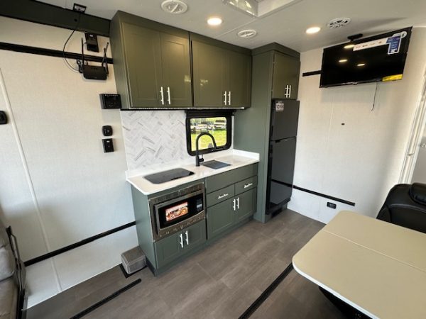 ATC 8.5 x 28 Aluminum Travel Trailer Toy Hauler – PLA 550 - Image 17