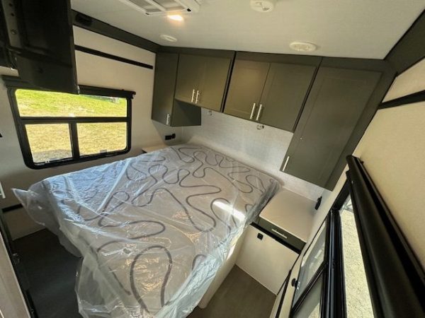 ATC 8.5 x 28 Aluminum Travel Trailer Toy Hauler – PLA 550 - Image 23