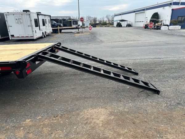 Big Tex 8.5 X 22 Deckover Equipment Trailer – Flat Deck - Image 6