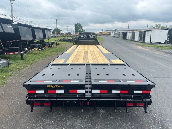 Big Tex 16GN 8.5 x 30 Gooseneck Equipment Trailer – Mega Ramps - Image 3