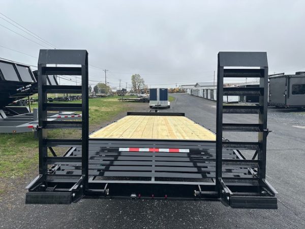 CAM Superline 8.5 x 22 Deckover Equipment Trailer – Ladder Ramps - Image 3