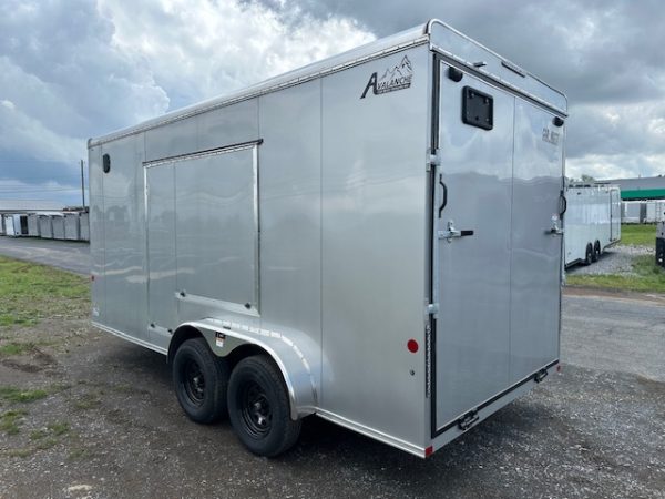 Carmate 7 x 16 V-Nose Enclosed Cargo Trailer – UTV Door - Image 7