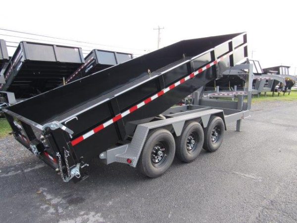 BWise 7 x 18 Gooseneck Tri-Axle Dump Trailer – Hydraulic Jacks - Image 7