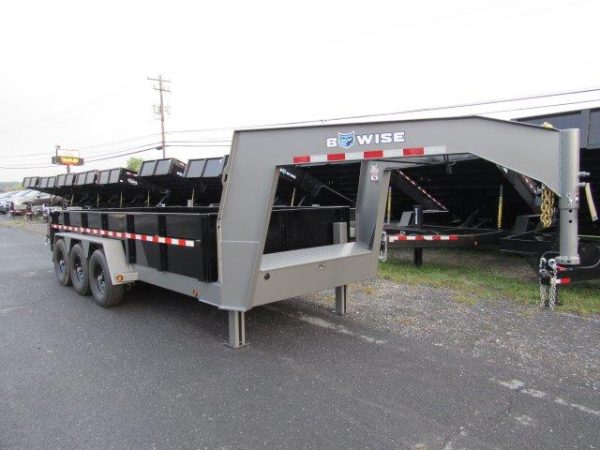 BWise 7 x 18 Gooseneck Tri-Axle Dump Trailer – Hydraulic Jacks - Image 6
