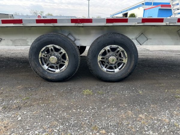 Cargo Pro 8.5 x 24 Aluminum Deckover Equipment Trailer - Image 6