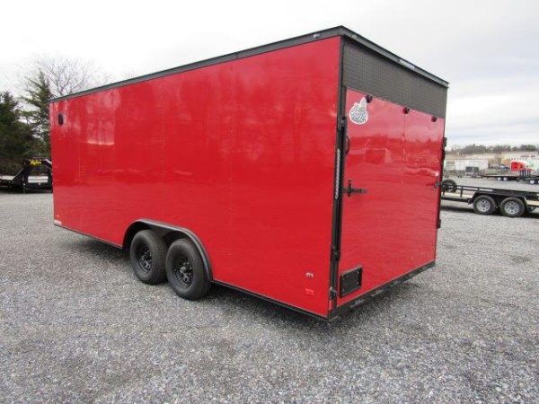 Covered Wagon 8.5 x 20 Enclosed V-Nose Car Hauler- Black Trim - Image 5
