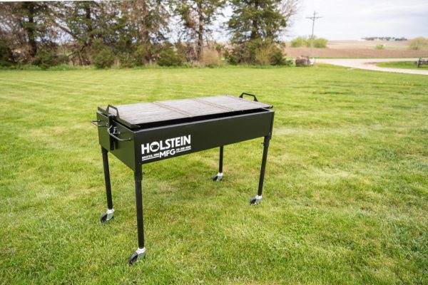 Model 2460C Professional Charcoal Grill