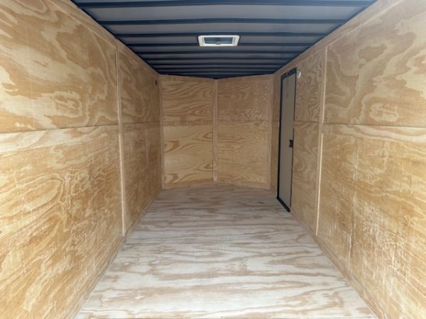 Diamond Cargo 7 x 16 Enclosed Trailer – Black Trim Package - Image 6
