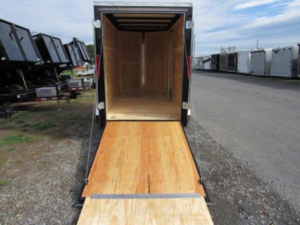 Homesteader 5 x 10 Enclosed V-Nose Cargo Trailer – Ramp Door - Image 3