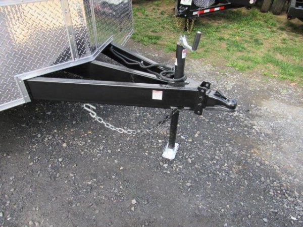 Homesteader 8.5 x 18 V-Nose Enclosed Car Hauler – Extended Tongue - Image 9
