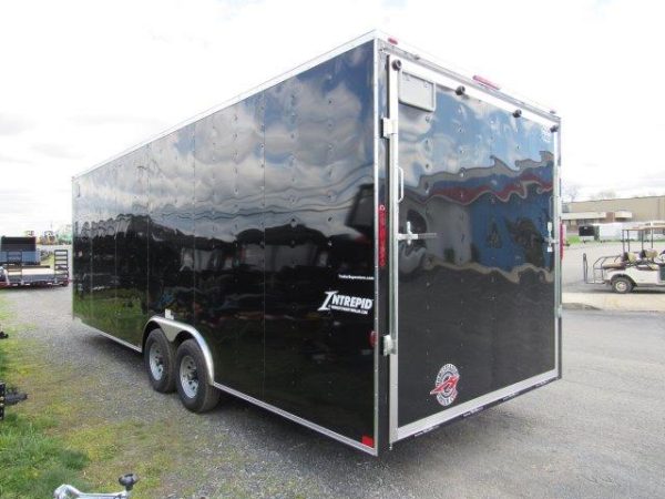 Homesteader 8.5 x 24 Enclosed V-Nose Car Trailer – 12″ Added Height - Image 7