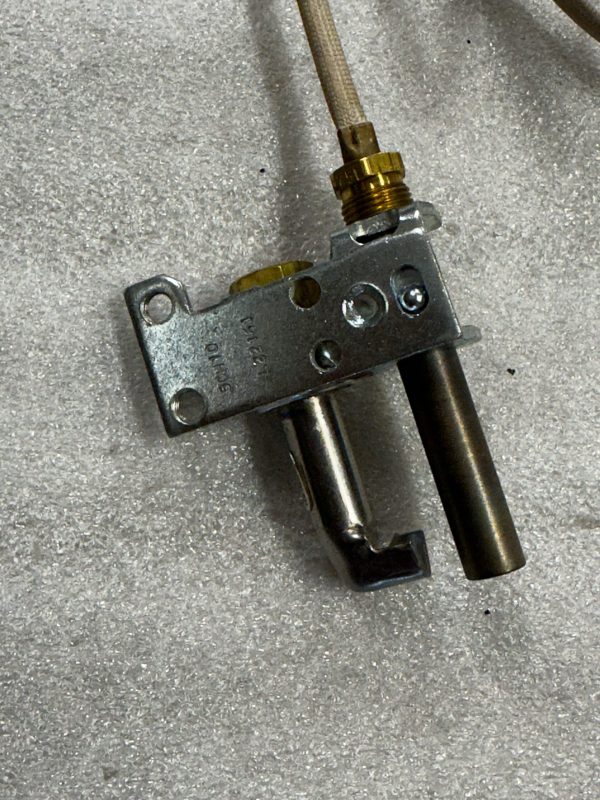 Pilot Light and Thermocouple Assembly - Image 3