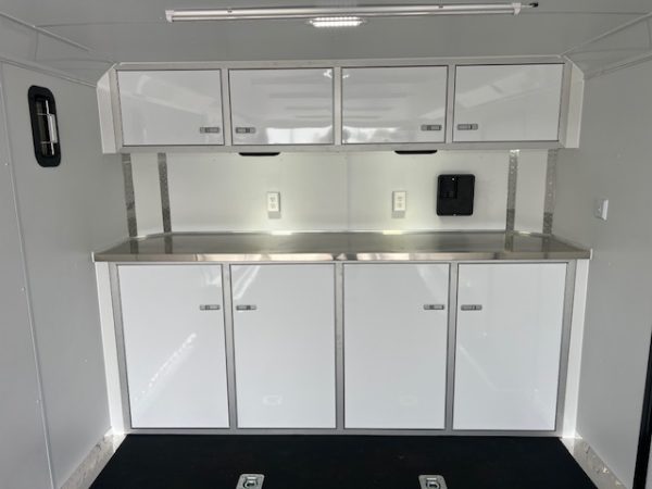 Legend Trailmaster 8.5 x 20 Aluminum Enclosed Car Trailer - Image 12