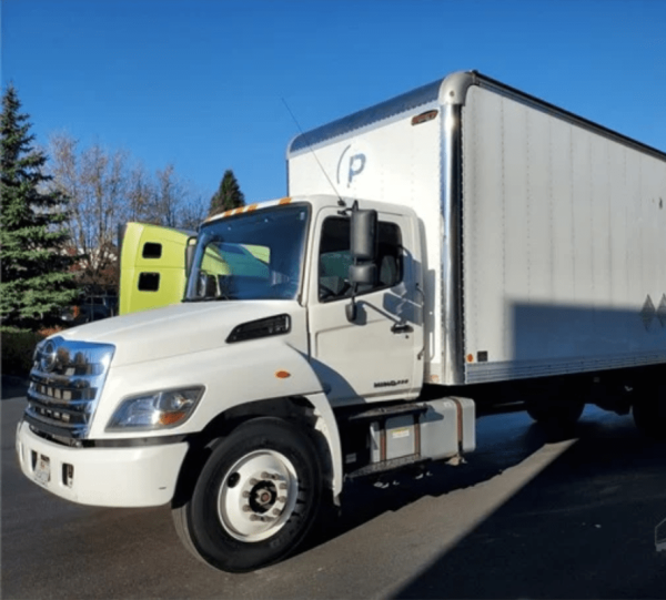 2019 HINO 338 DRY VAN TRUCK FOR SALE - Image 2