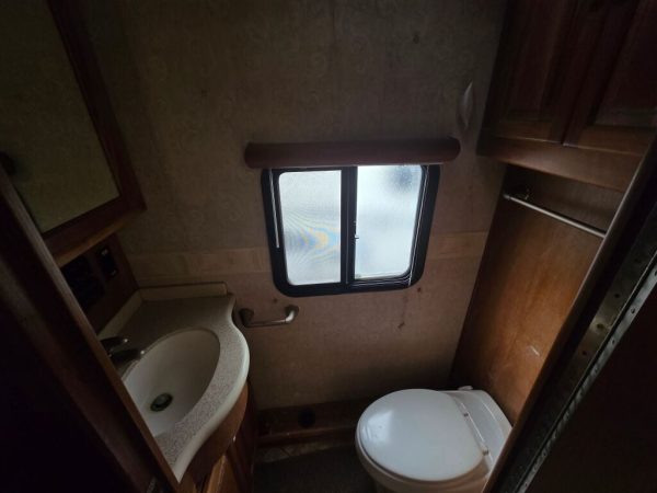 2005 Tiffin Motorhomes Allegro 40TSP - Image 15