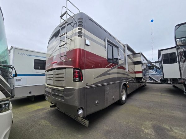 2005 Tiffin Motorhomes Allegro 40TSP - Image 3