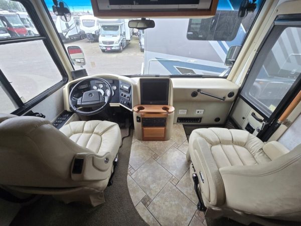 2005 Tiffin Motorhomes Allegro 40TSP - Image 5