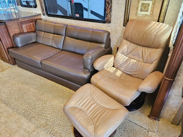 2007 Itasca Horizon 40FD - Image 11