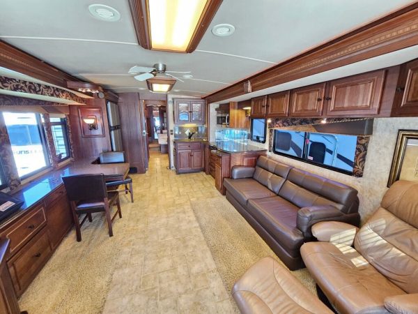 2007 Itasca Horizon 40FD - Image 10