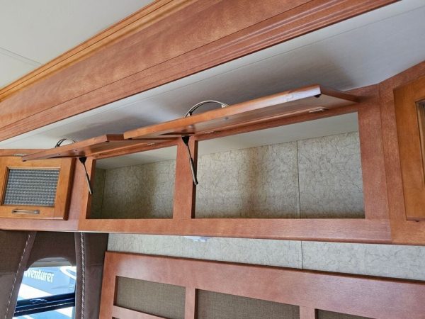 2010 Newmar Ventana 3933 - Image 37