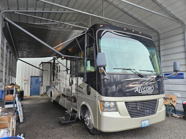 2010 Tiffin Motorhomes Allegro 34TGA
