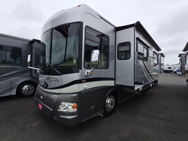 2010 Winnebago Ellipse 42AD - Image 3