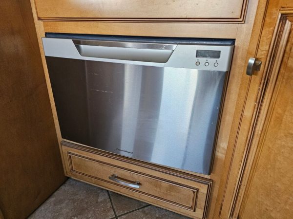 2011 Itasca Elipse 42QD - Image 20