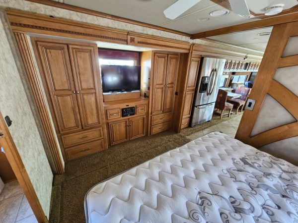 2011 Itasca Elipse 42QD - Image 25