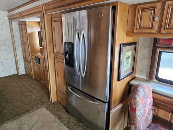 2011 Itasca Elipse 42QD - Image 32