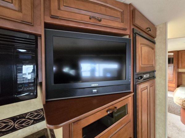 2011 Jayco Greyhawk 31SS - Image 12
