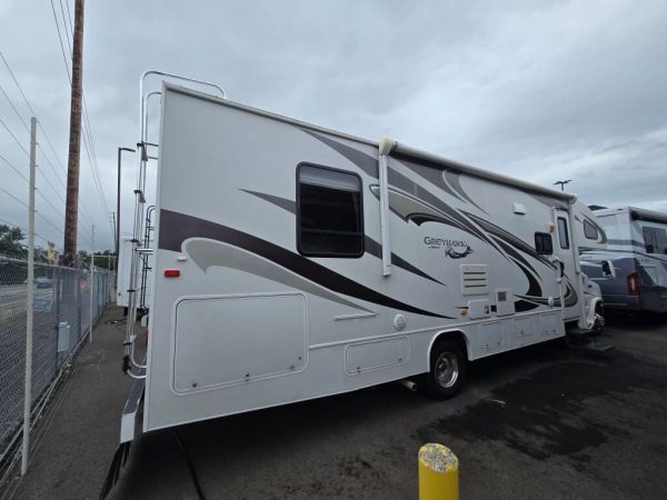 2011 Jayco Greyhawk 31SS - Image 3