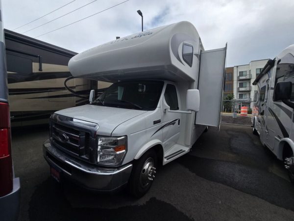 2011 Jayco Greyhawk 31SS