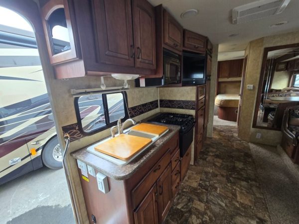 2011 Jayco Greyhawk 31SS - Image 9