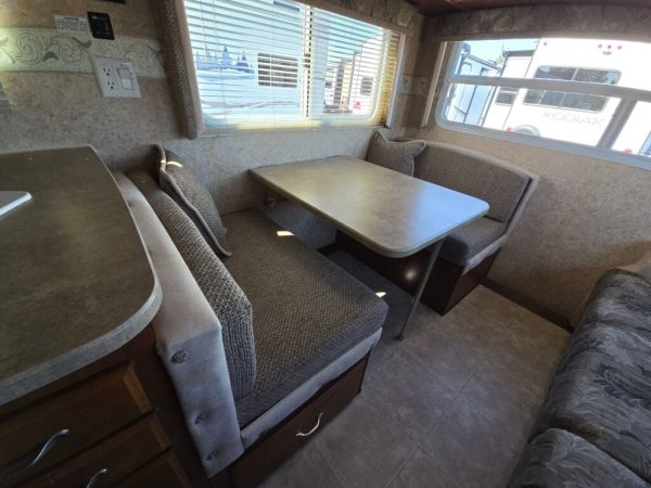 2011 Northwood Nash 21-5R - Image 14