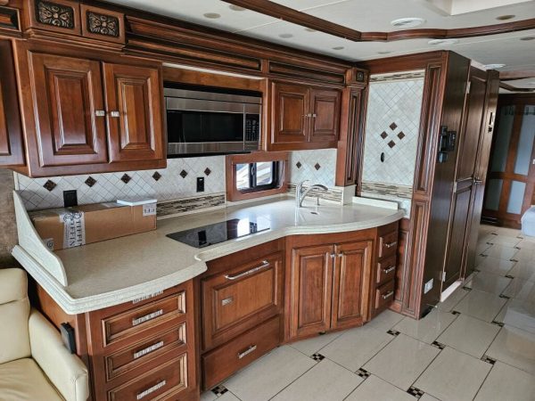 2011 Tiffin Motorhomes Allegro Bus 43QGP - Image 28