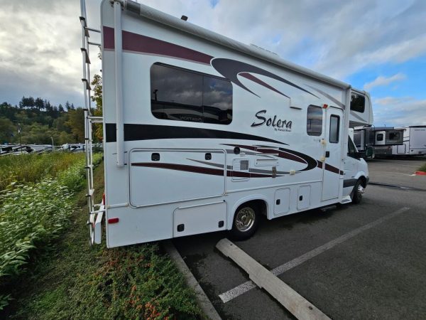 2013 Forest River Solera 24S - Image 4