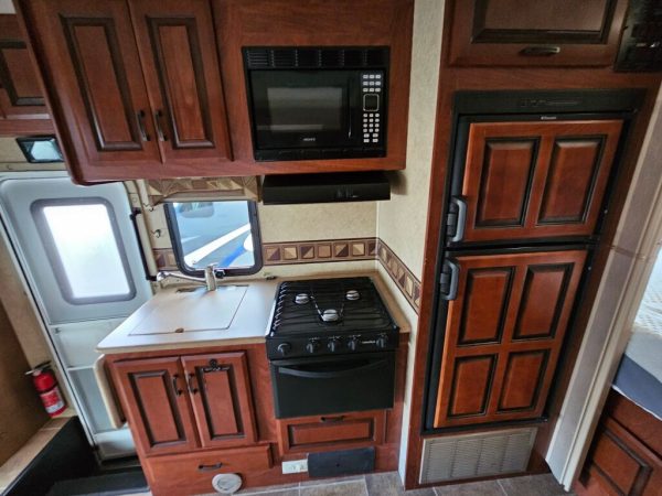 2013 Forest River Solera 24S - Image 10