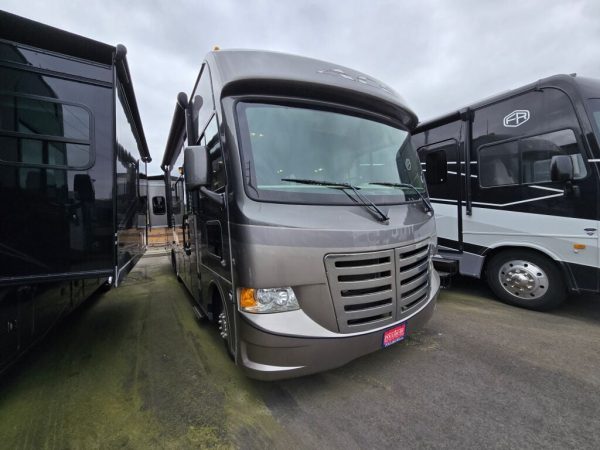 2013 Thor Motor Coach A.C.E. 30.1 - Image 2