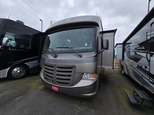 2013 Thor Motor Coach A.C.E. 30.1 - Image 18
