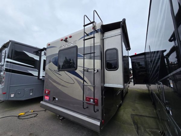 2013 Thor Motor Coach A.C.E. 30.1 - Image 3