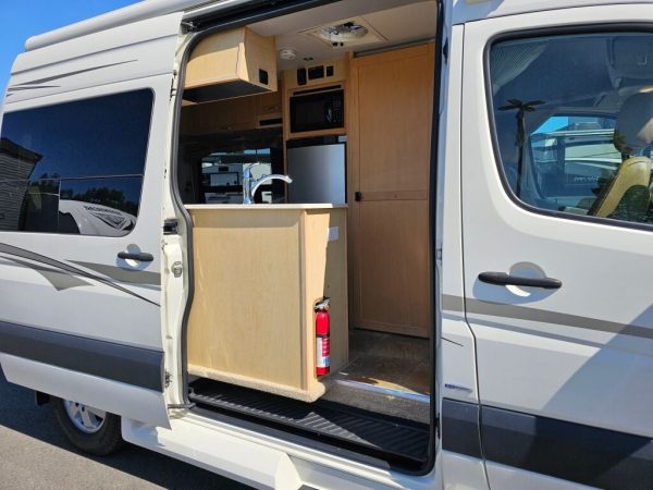2014 Pleasure Way Ascent TS - Image 6