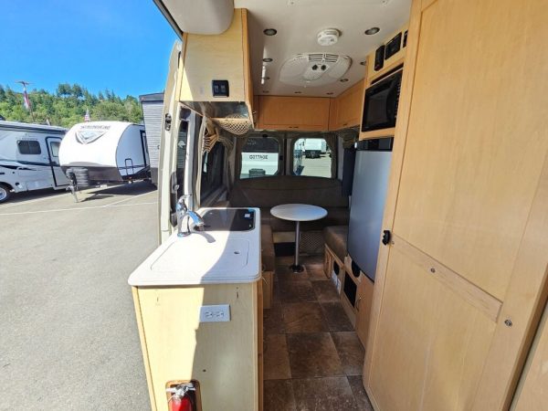 2014 Pleasure Way Ascent TS - Image 7