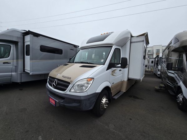 2014 Winnebago View 24G - Image 16