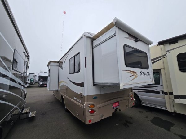 2014 Winnebago View 24G - Image 4